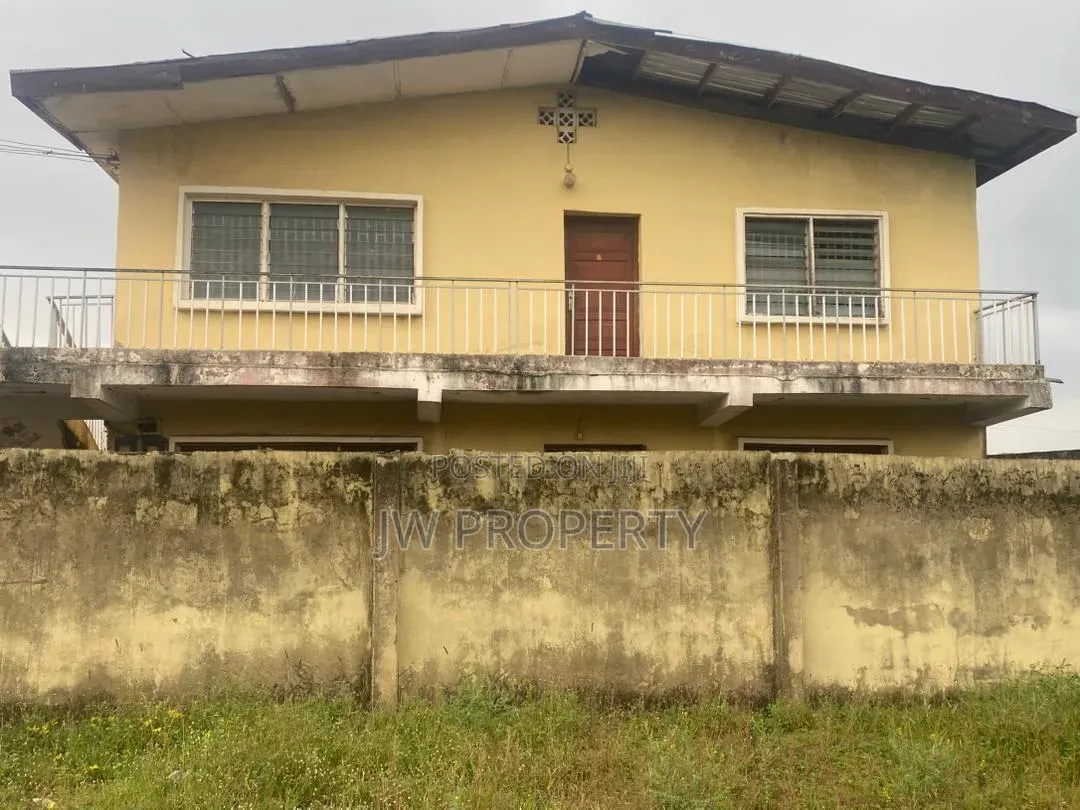 12bdrm Block of Flats in Adeyemi, Abeokuta South for sale in Abeokuta South
