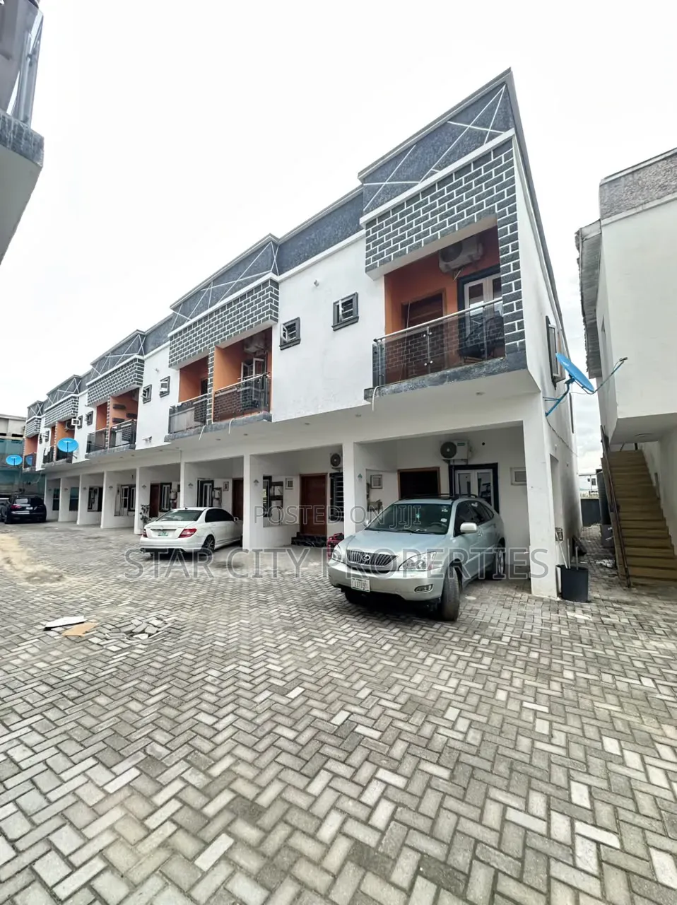 Furnished 3bdrm Townhouse/Terrace in Ikota Lekki for sale in Ikota