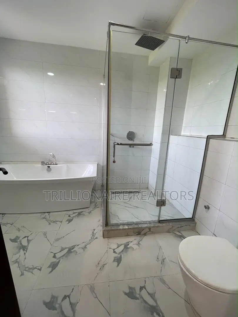 4bdrm Maisonette in Ikoyi Banana Island for rent in Banana Island