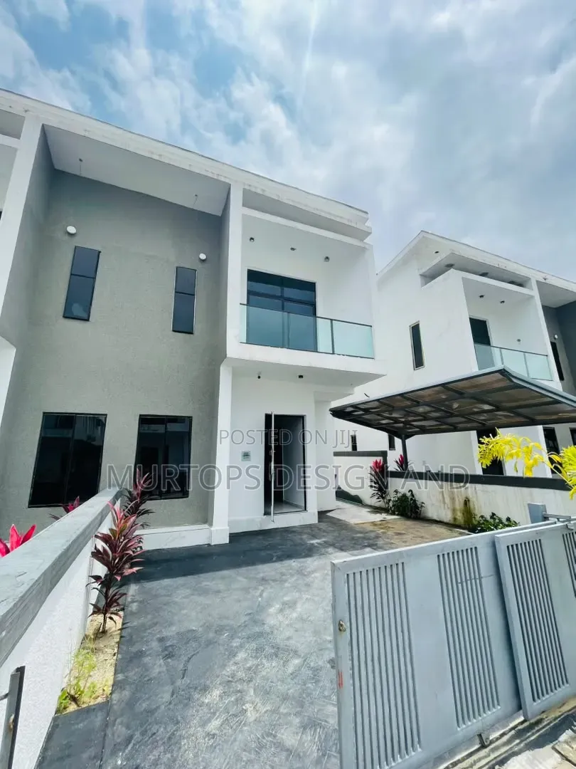 4bdrm Duplex in Lekki Phase 2 for rent in Lekki Phase 2