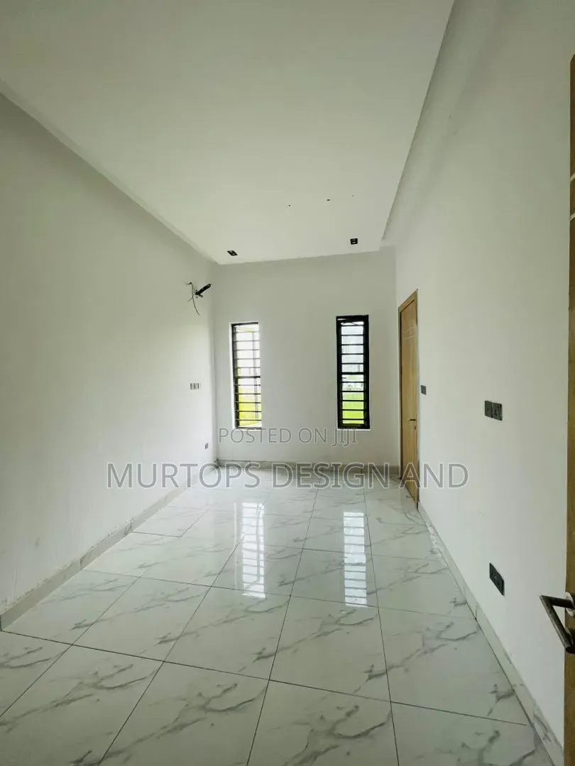 4bdrm Duplex in Lekki Phase 2 for rent in Lekki Phase 2