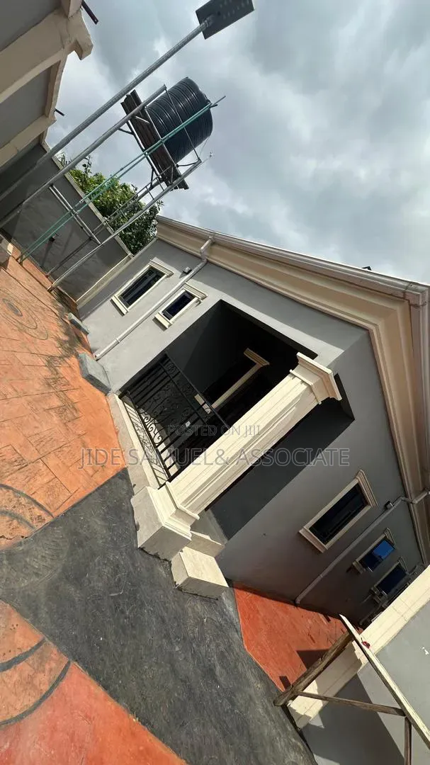Furnished 2bdrm Block of Flats in Ayobo for rent in Ayobo