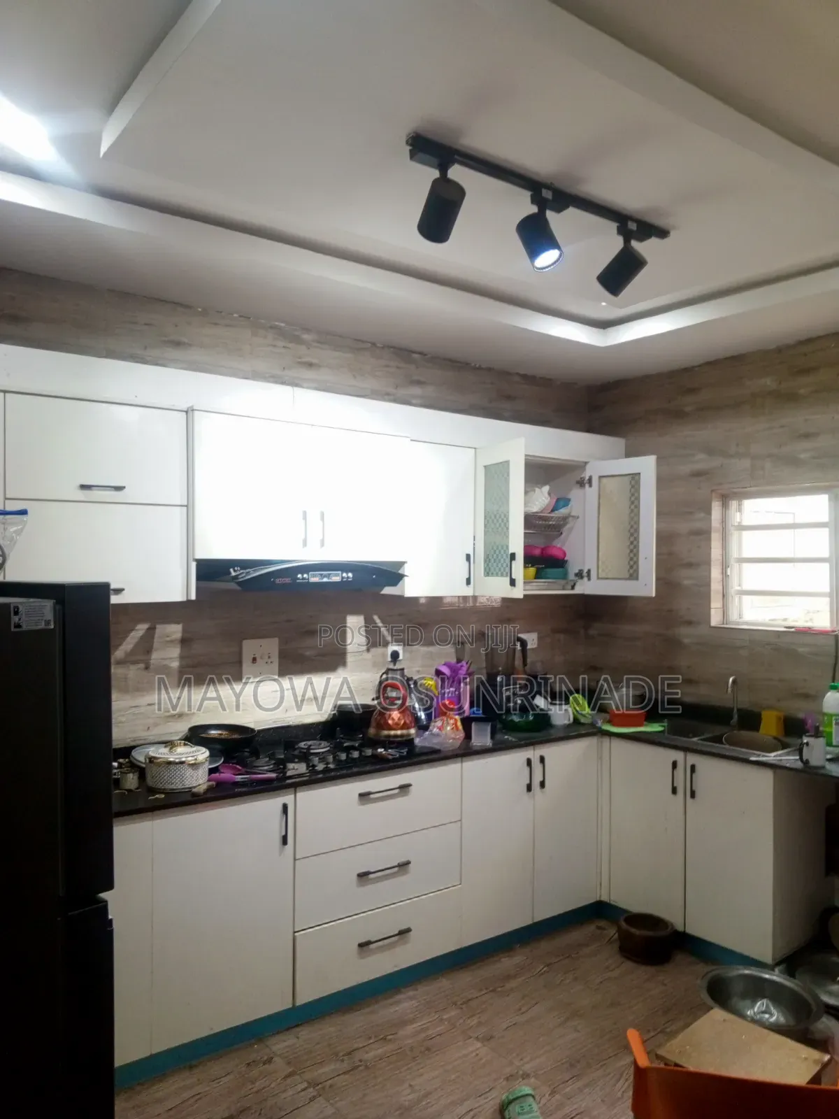 4bdrm Duplex in Alalubosa Gra for rent in Alalubosa