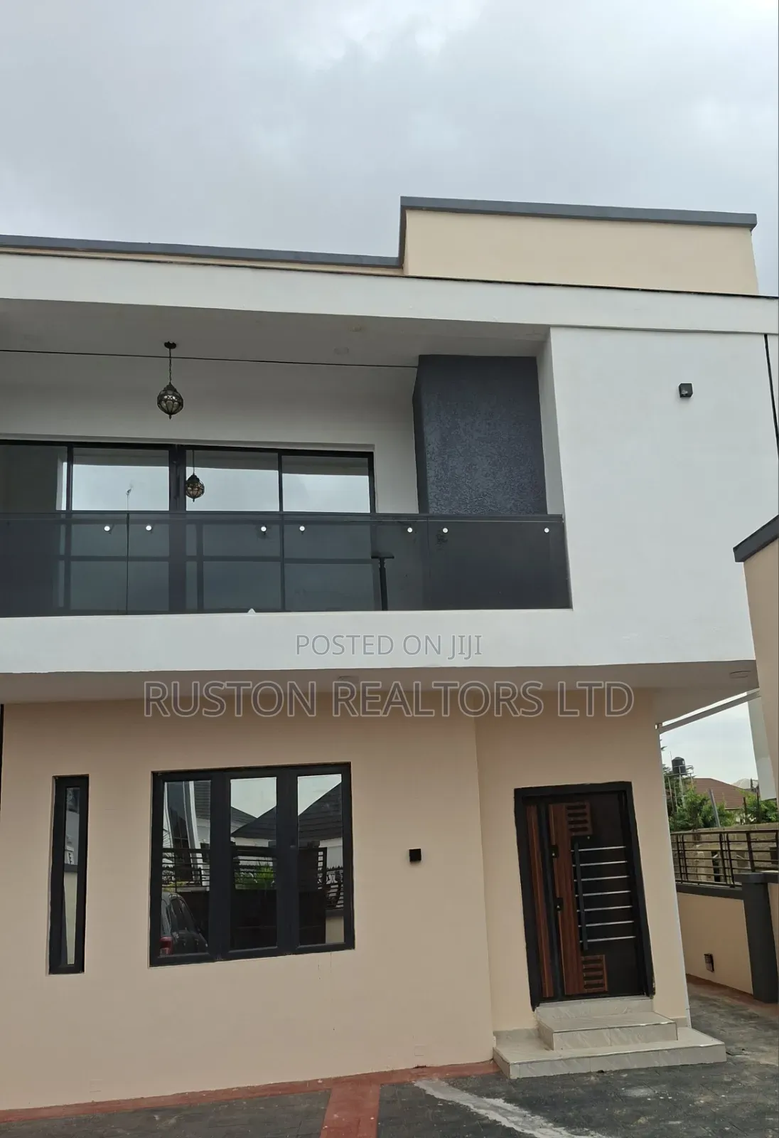 4bdrm House in Kolapo Ishola Gra, Akobo for sale in Akobo
