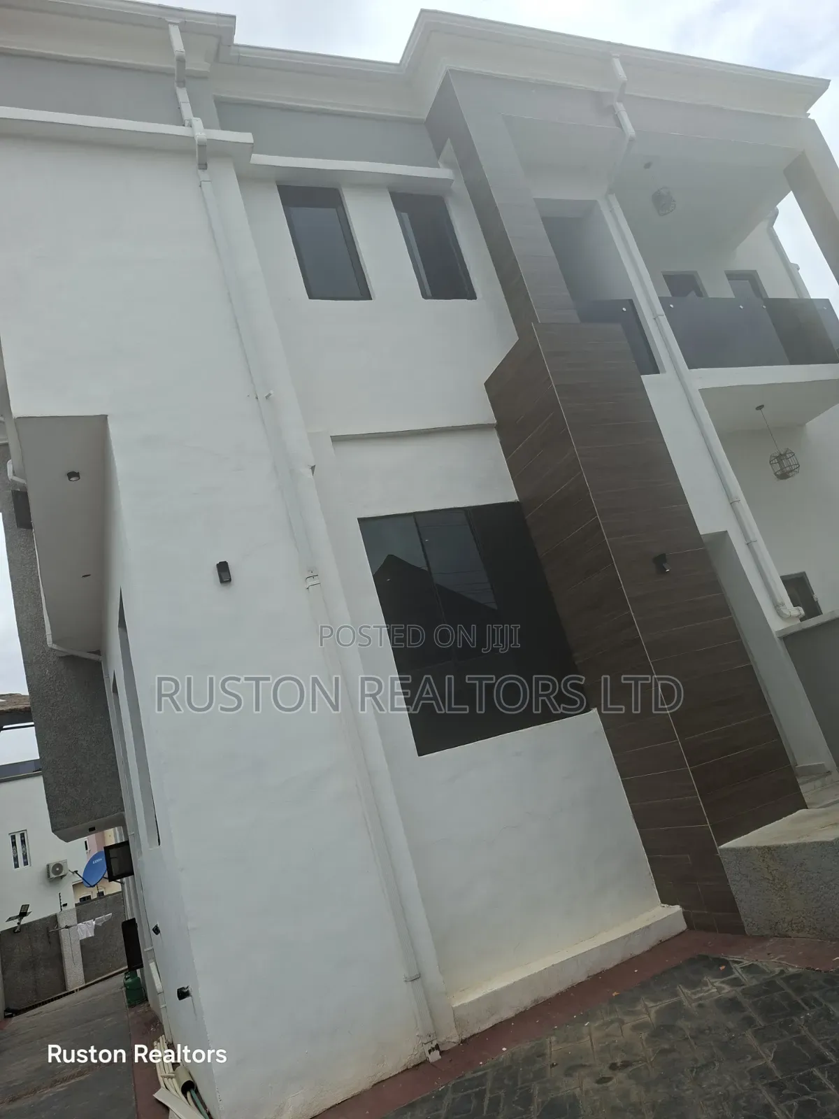 3bdrm Duplex in Akobo for rent in Akobo