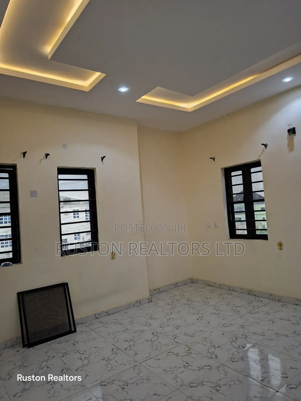 3bdrm Duplex in Akobo for rent in Akobo
