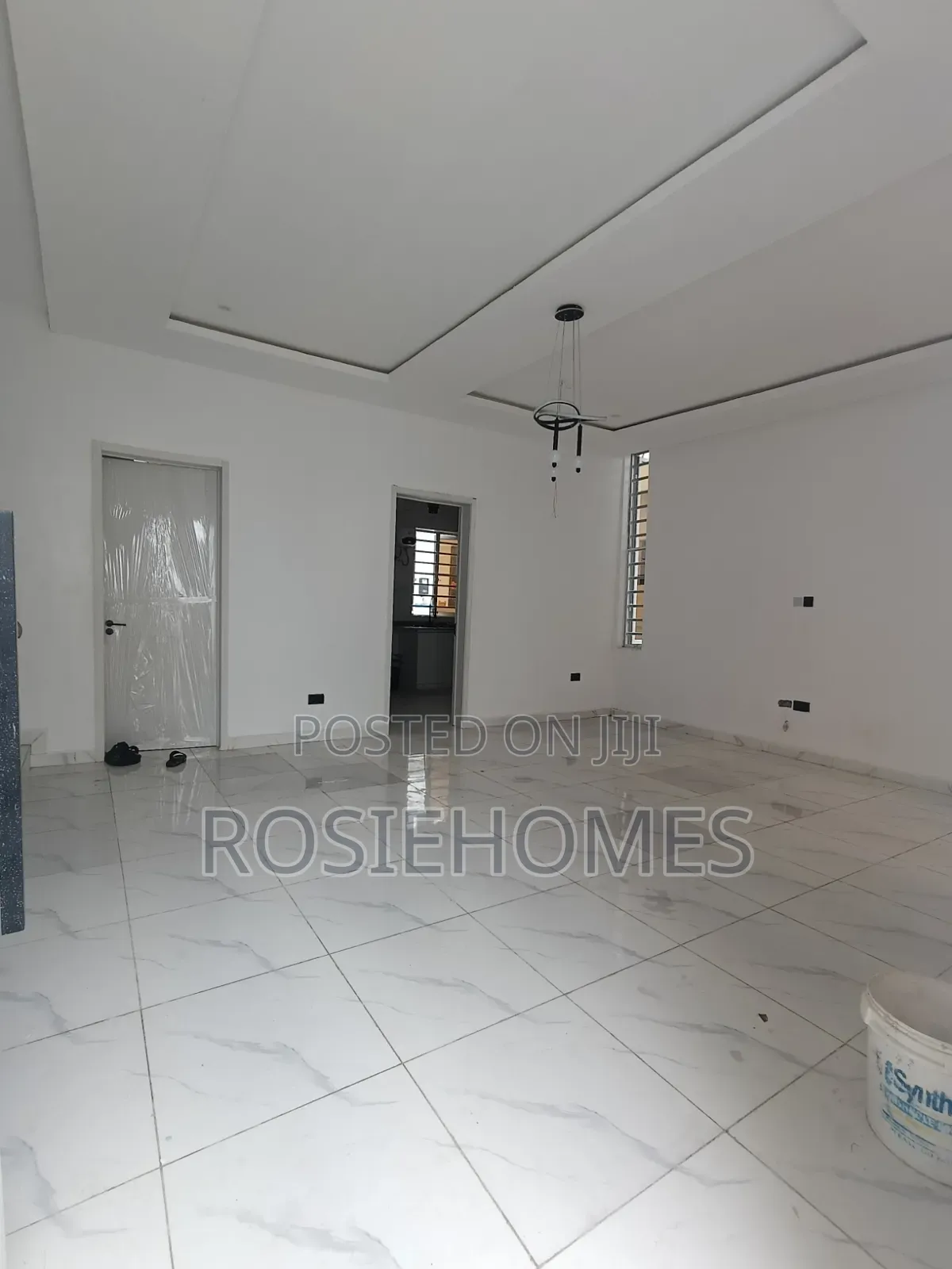 4bdrm Duplex in Ikota Gra for rent in Ikota