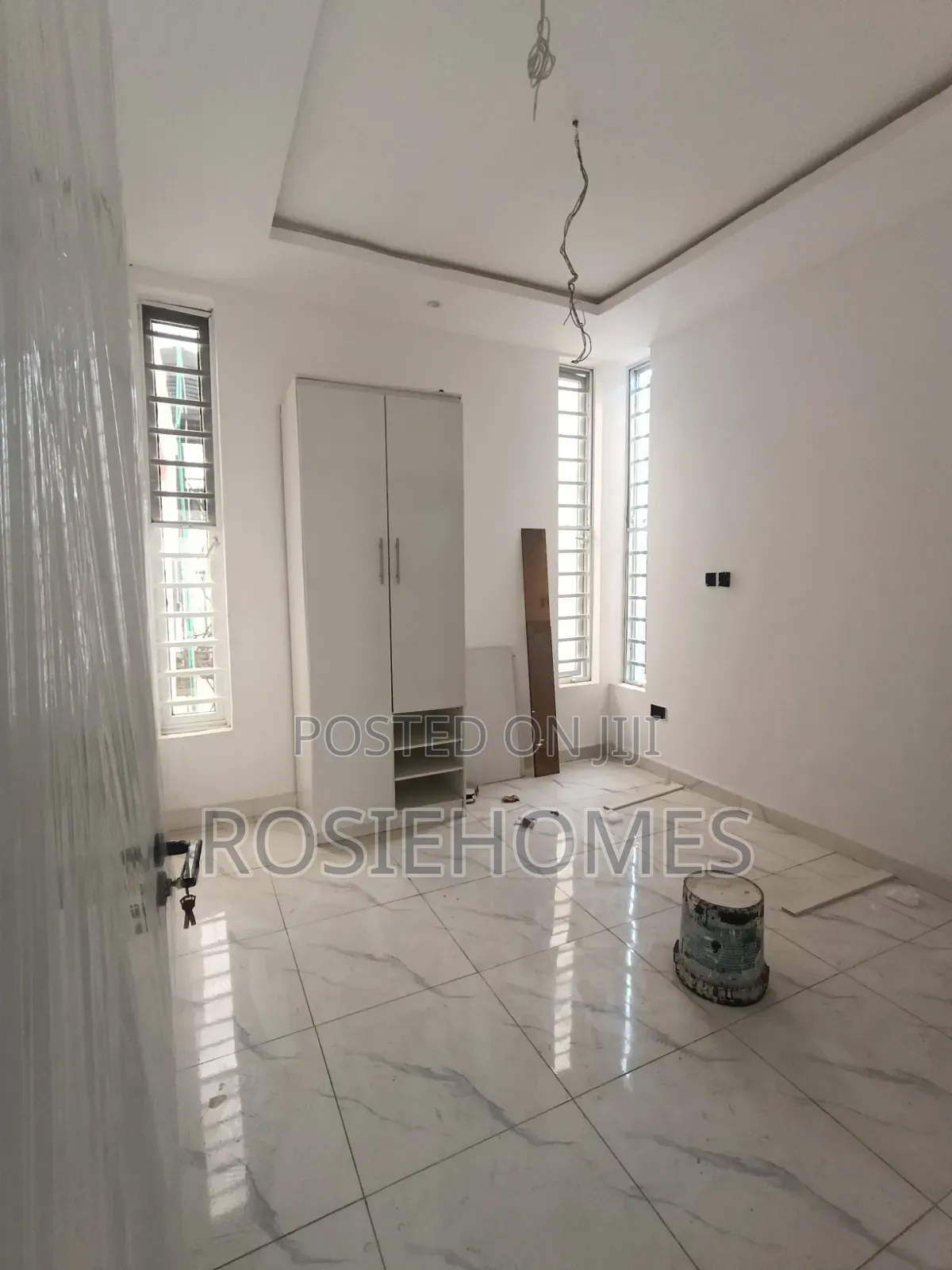 4bdrm Duplex in Ikota Gra for rent in Ikota