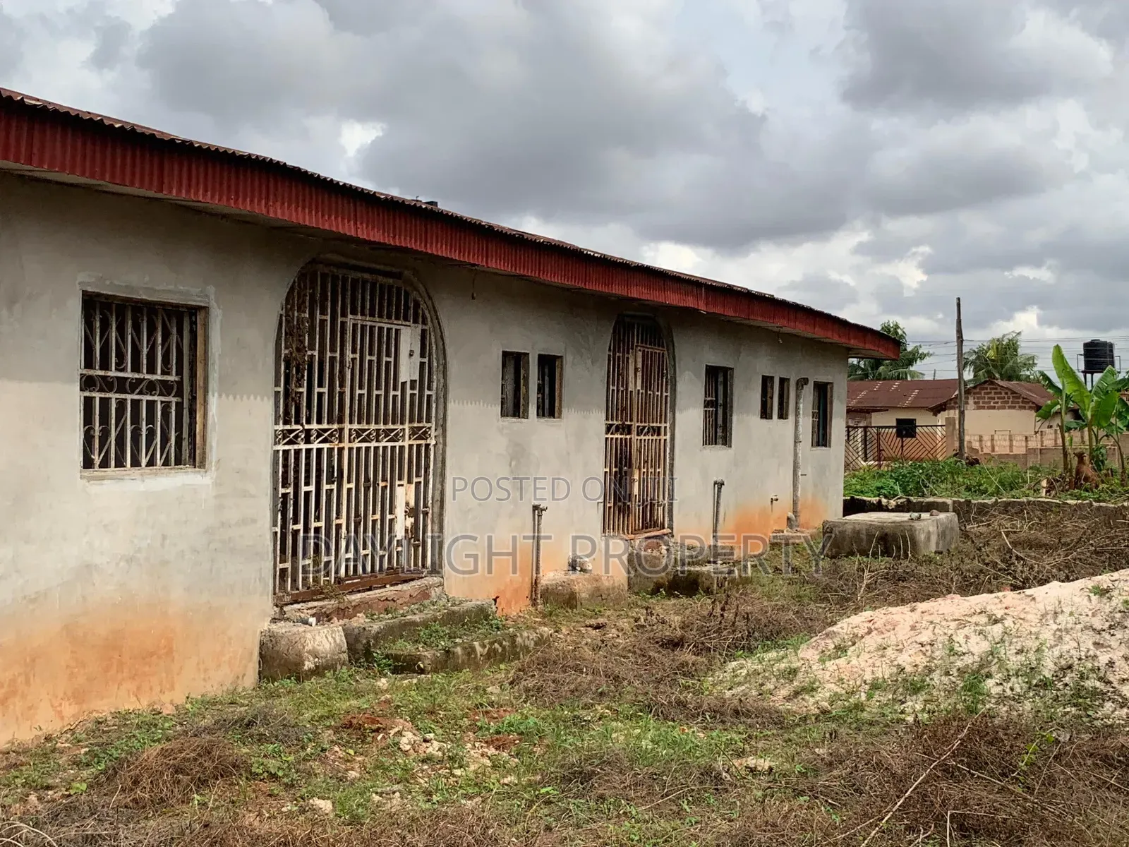 3bdrm Block of Flats in 2 Flats, Benin City for sale in Benin City