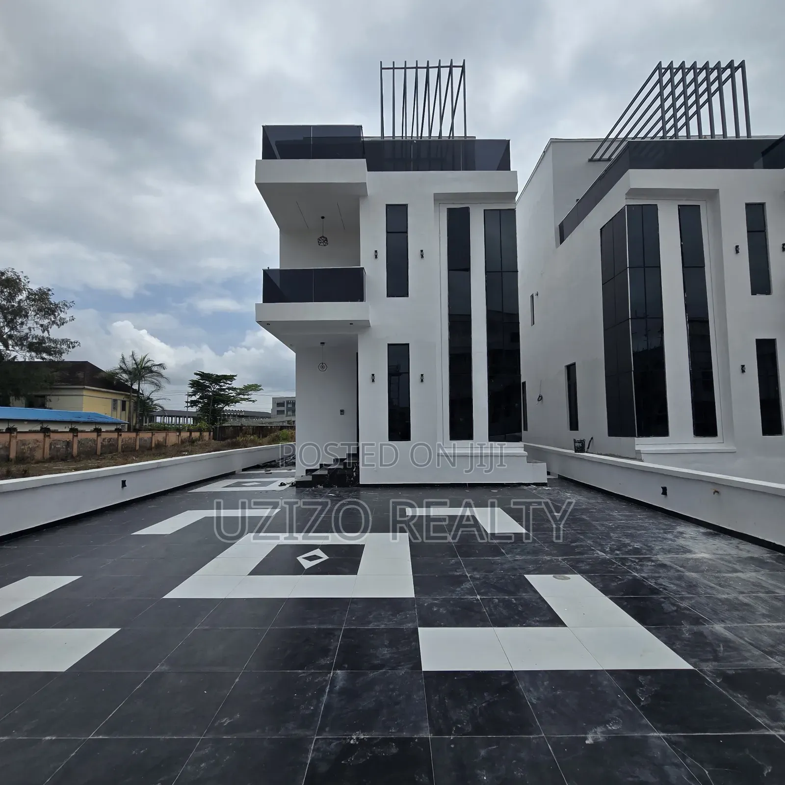 5bdrm Duplex in Peace Garden Estate, Sangotedo for sale in Sangotedo