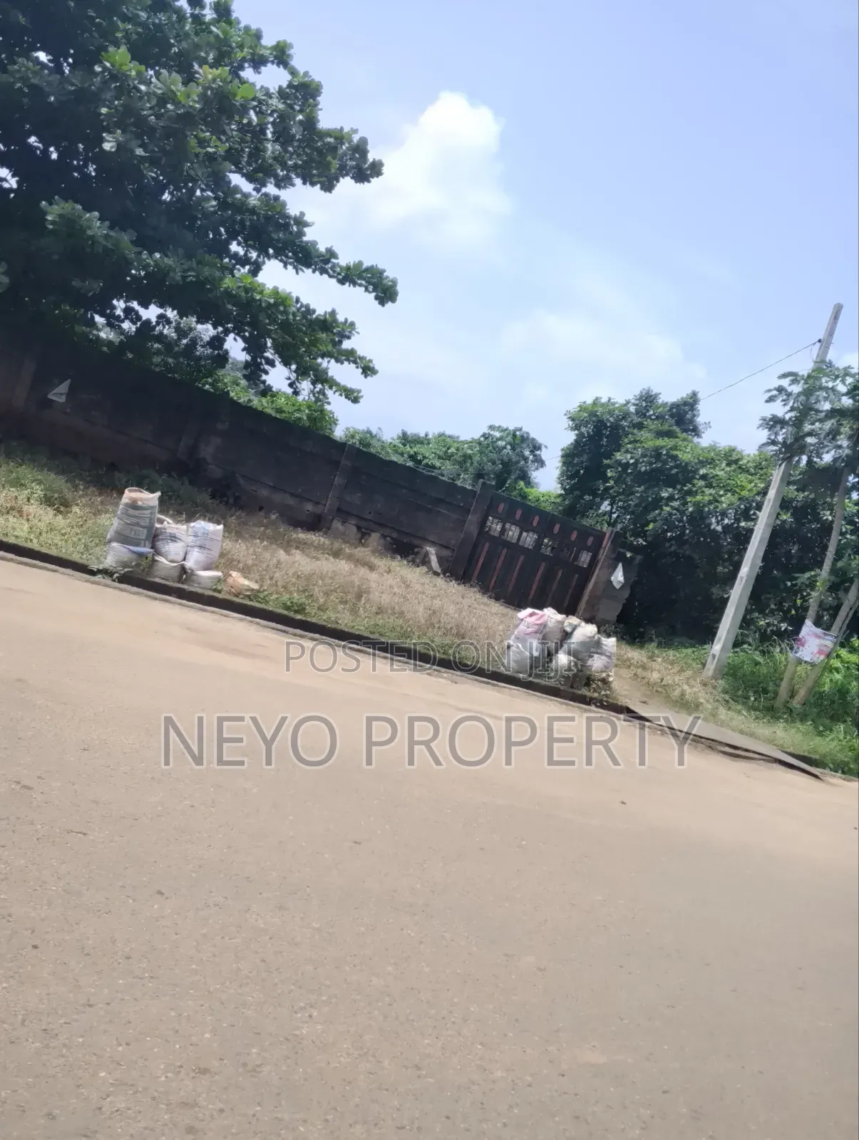 Family Deed Bj Alo in Igbogbo