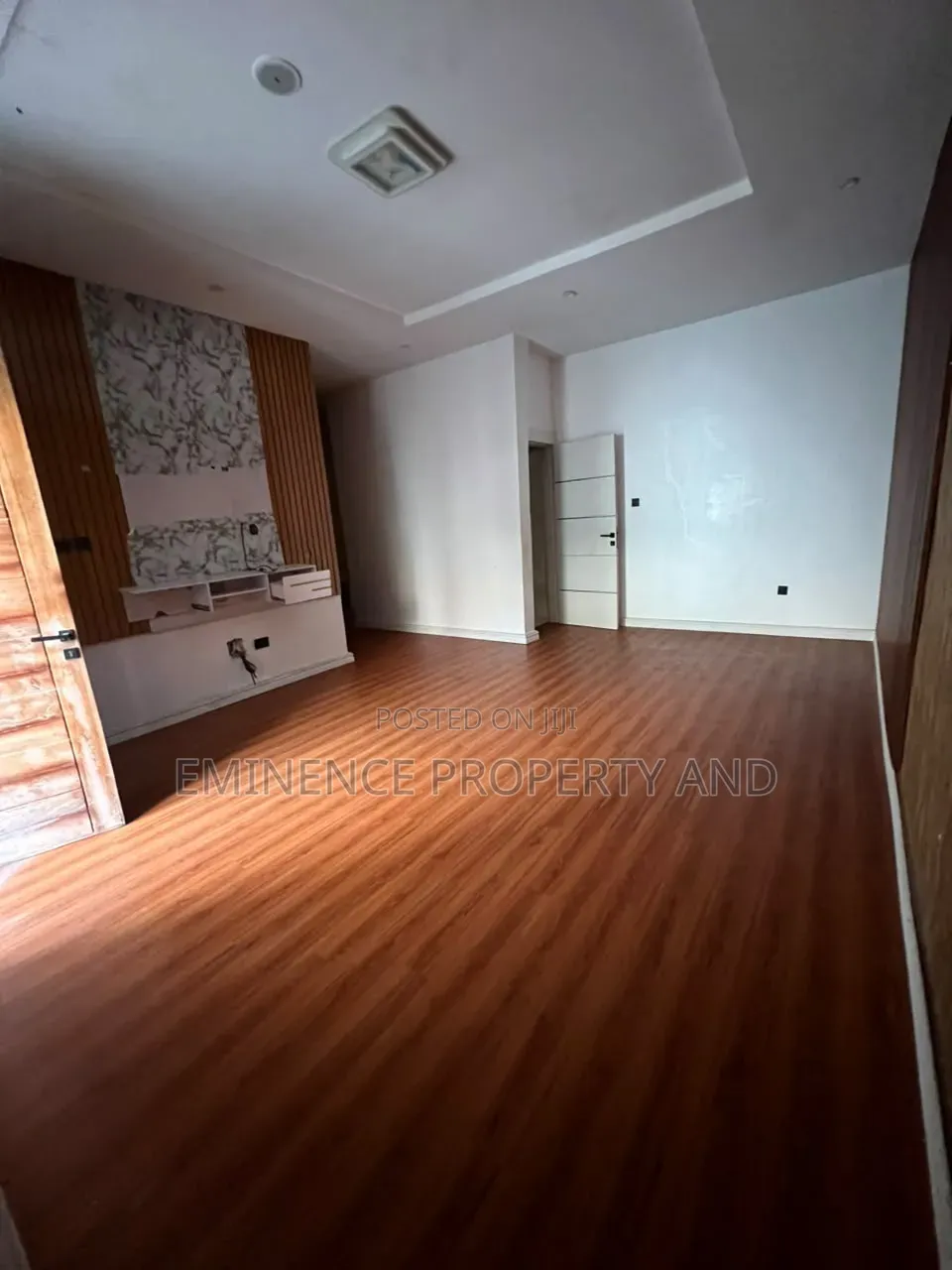 4bdrm Duplex in Ikota for rent in Ikota