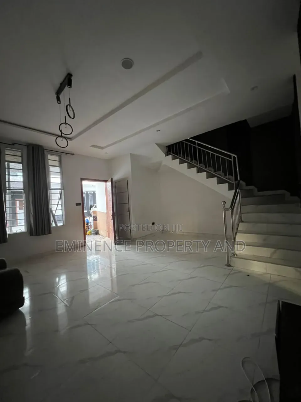 4bdrm Duplex in Ikota for rent in Ikota