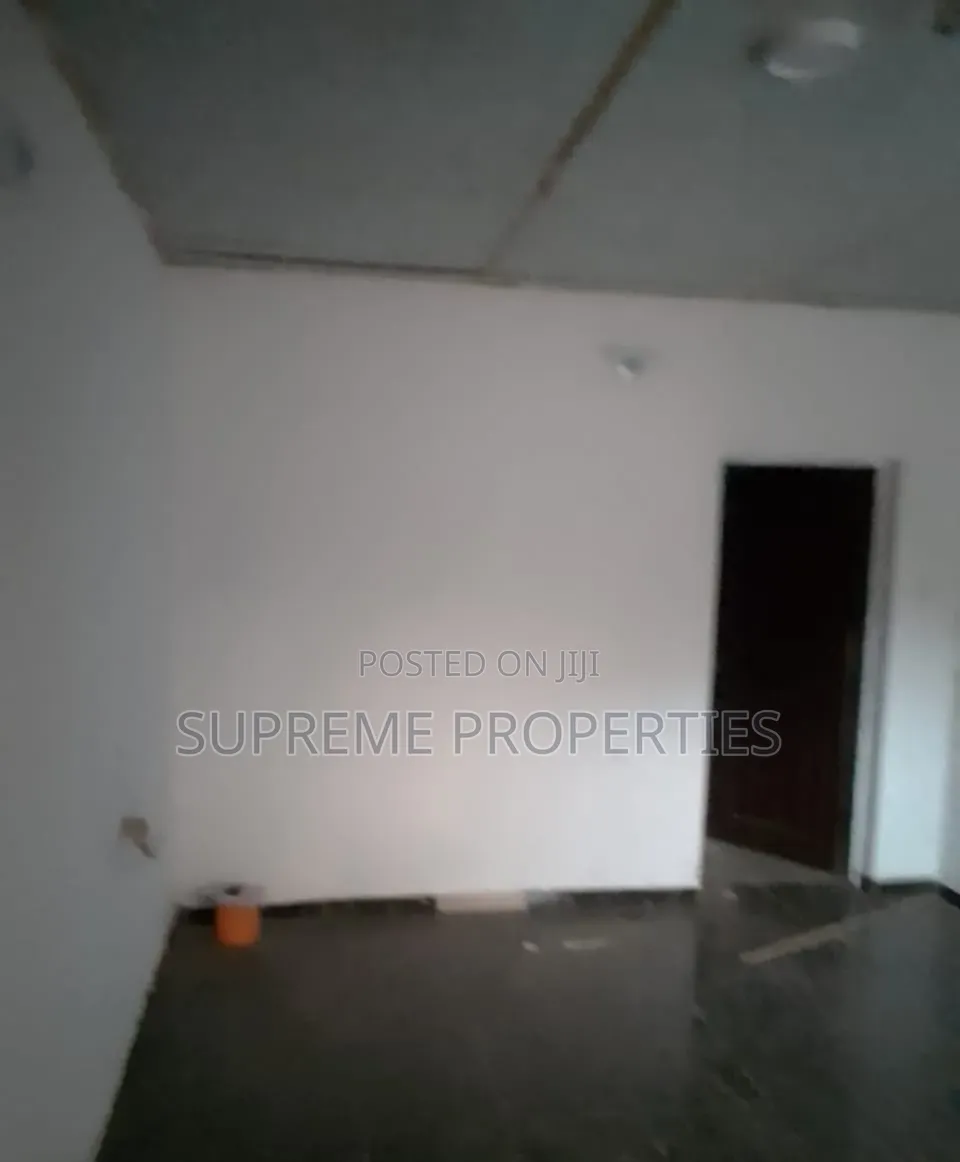 2bdrm Block of Flats in Elewuro Estate, Ibadan for rent in Ibadan