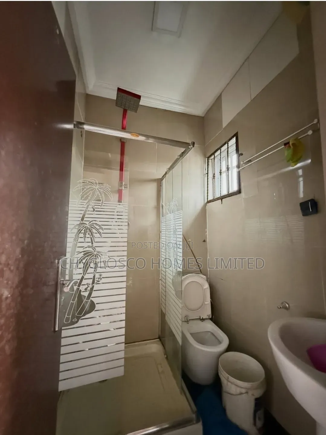 Furnished 5bdrm Duplex in New Layout for sale in New Layout