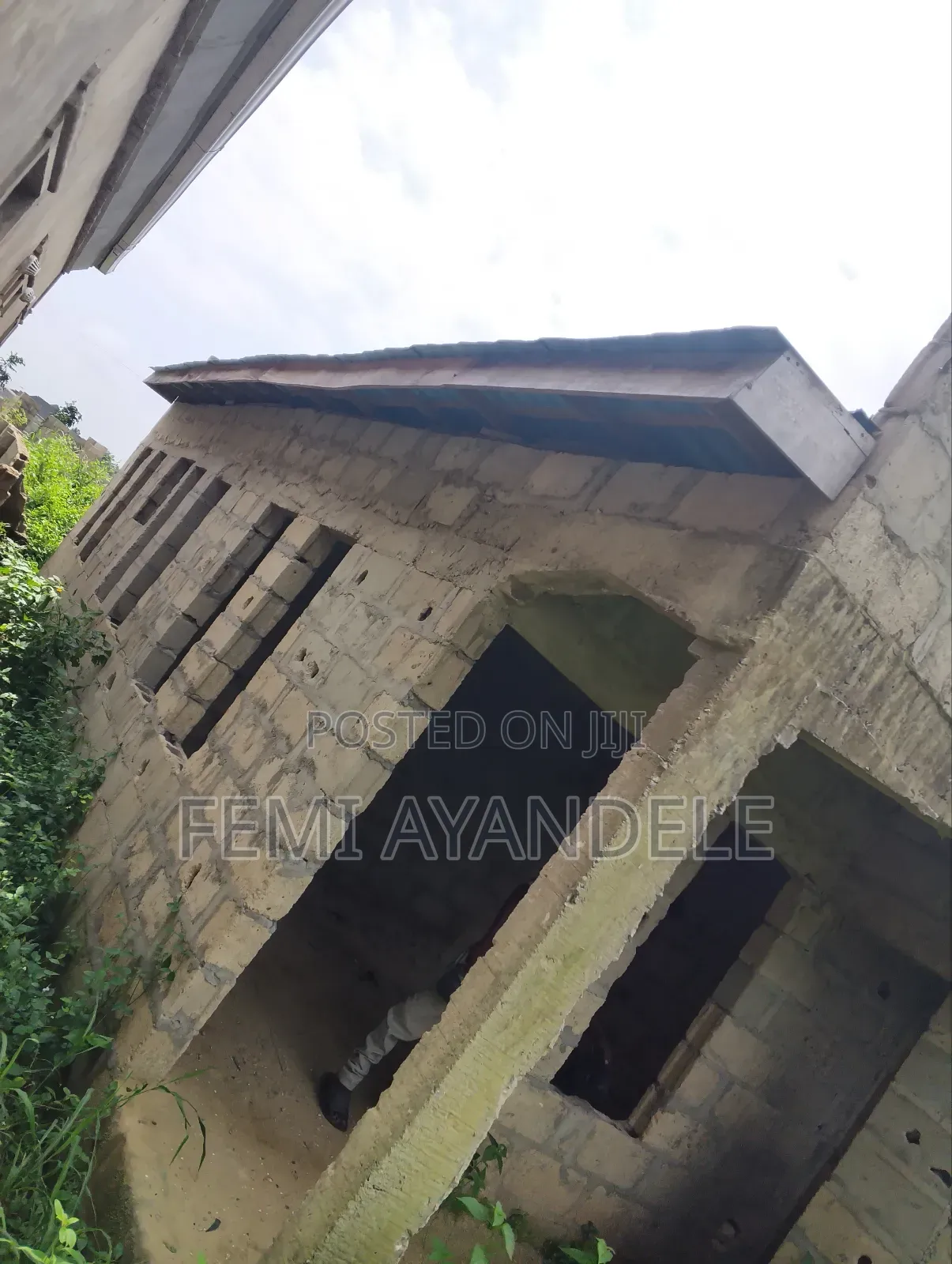 2bdrm Apartment in Ofin Estate, Igbogbo for sale in Igbogbo