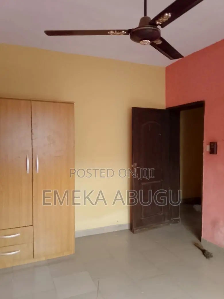 2bdrm Block of Flats in Apata for rent in Apata