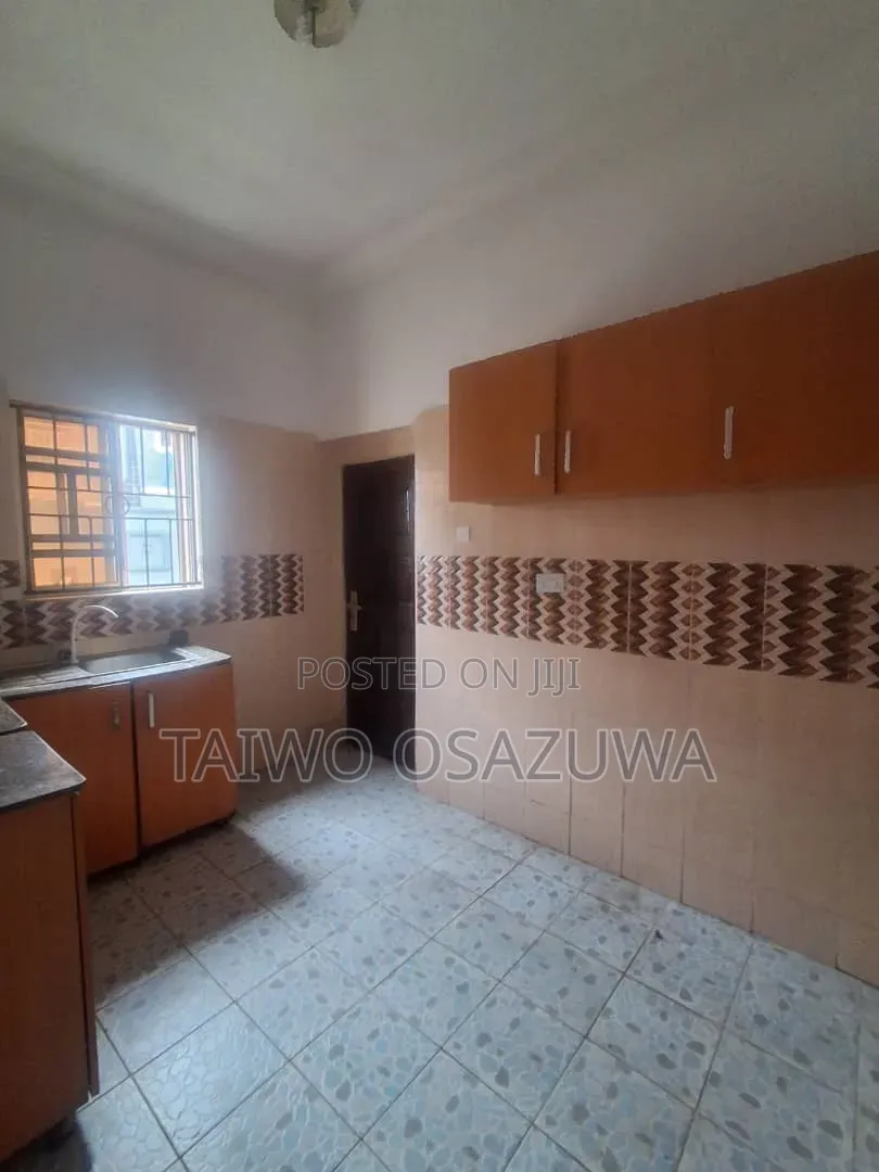 2bdrm Block of Flats in Badora for rent in Ado / Ajah