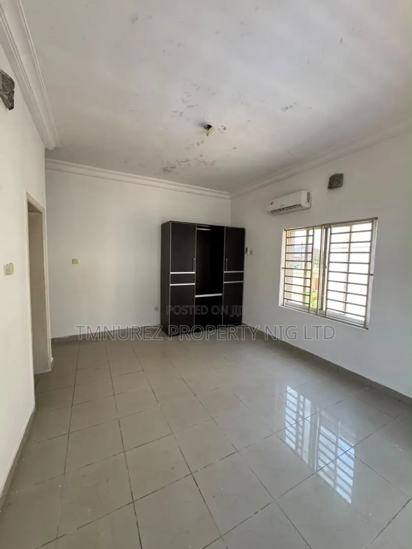 3bdrm Apartment in Lekki Phase 1 for rent in Lekki Phase 1