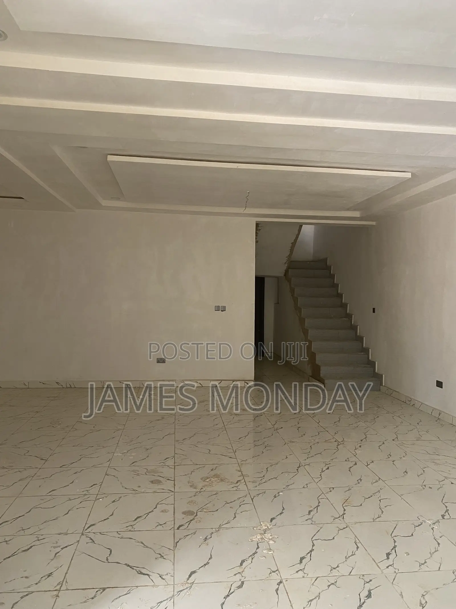4bdrm Duplex in Private Residence, Area 1 for rent in Area 1
