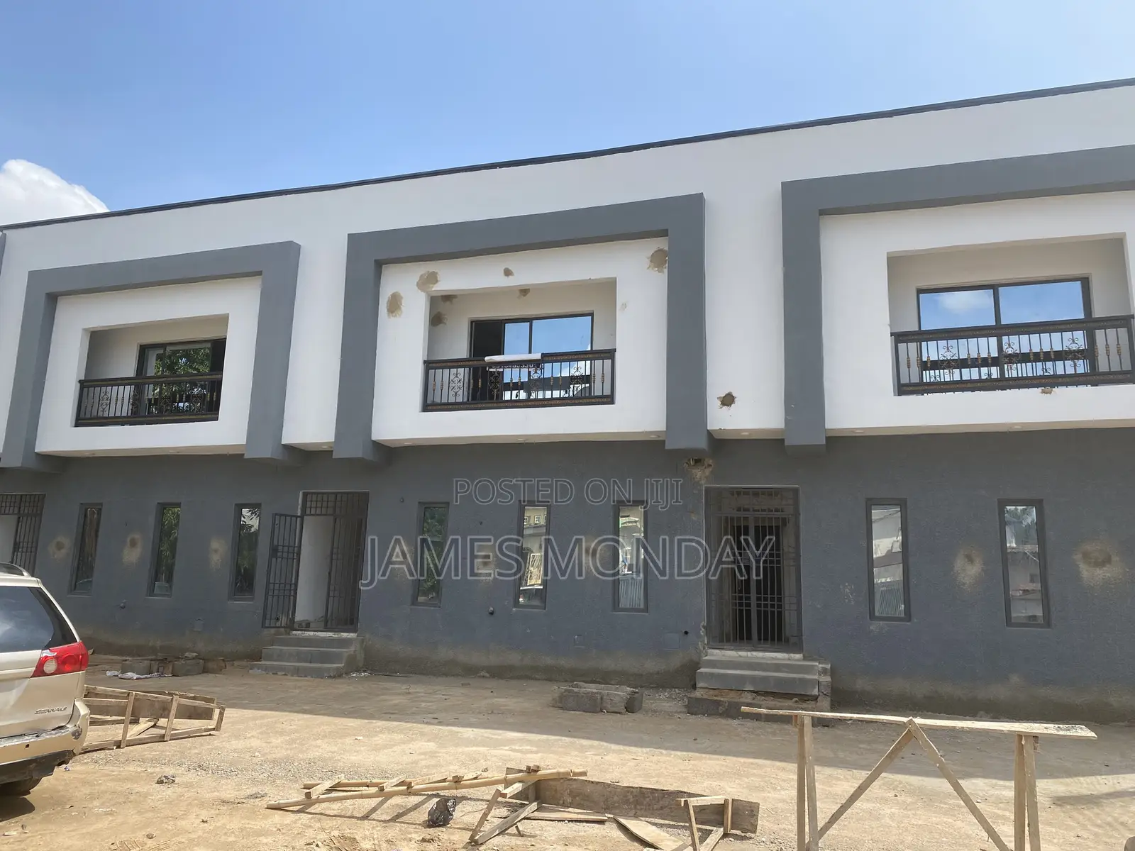 4bdrm Duplex in Private Residence, Area 1 for rent in Area 1