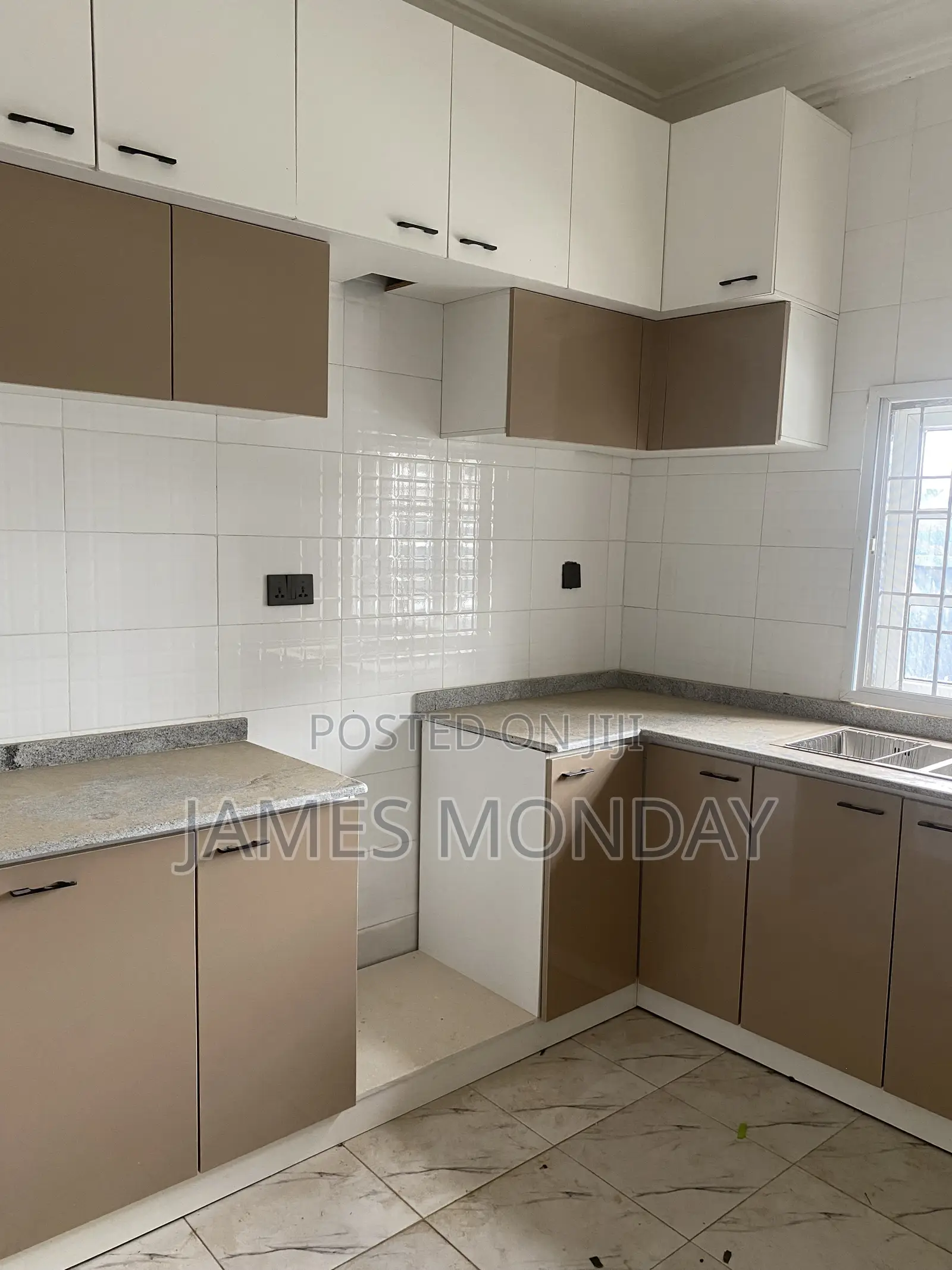 3bdrm Block of Flats in Private Residence, Area 1 for rent in Area 1