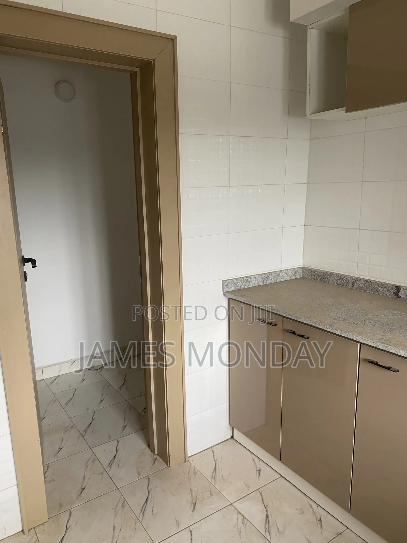 3bdrm Block of Flats in Private Residence, Area 1 for rent in Area 1