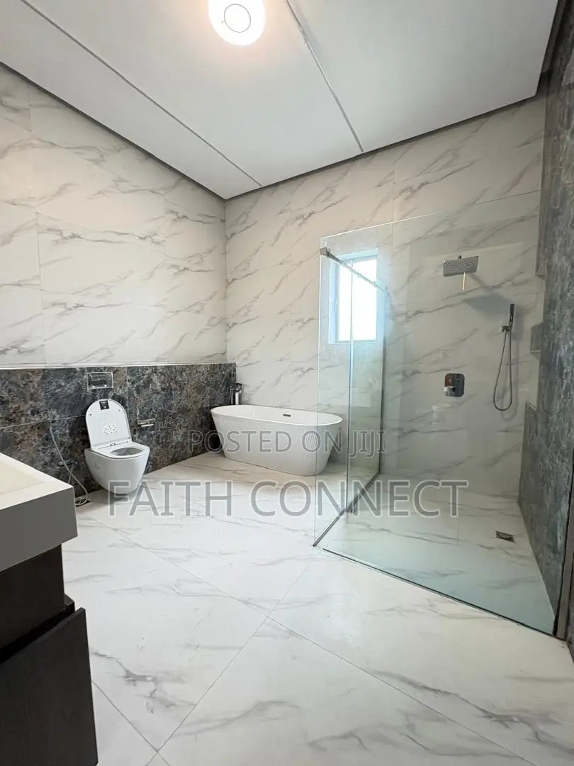 5bdrm Duplex in VGC / Ajah for sale in VGC / Ajah