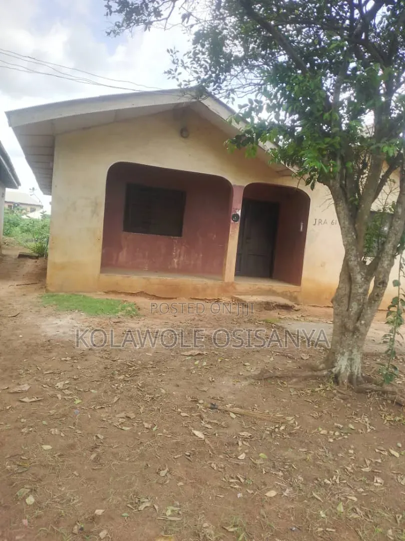 3bdrm Bungalow in Ado-Odo/Ota for sale in Ado-Odo/Ota
