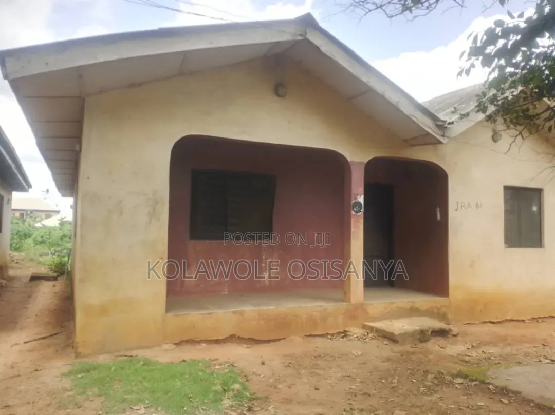 3bdrm Bungalow in Ado-Odo/Ota for sale in Ado-Odo/Ota