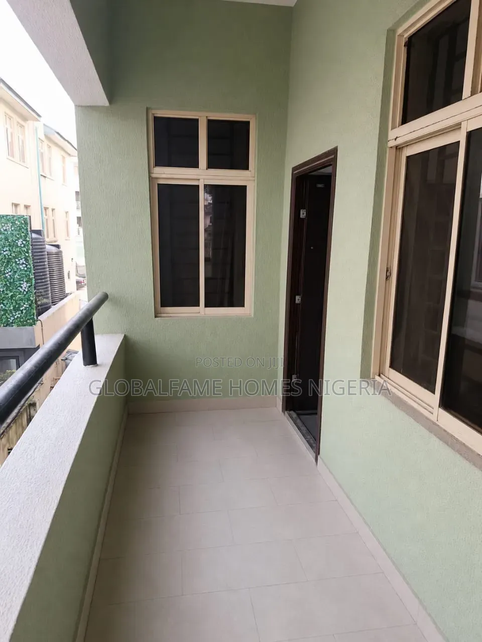 1bdrm Block of Flats in Oniru Estate Lagos, Victoria Island Extension in Victoria Island Extension