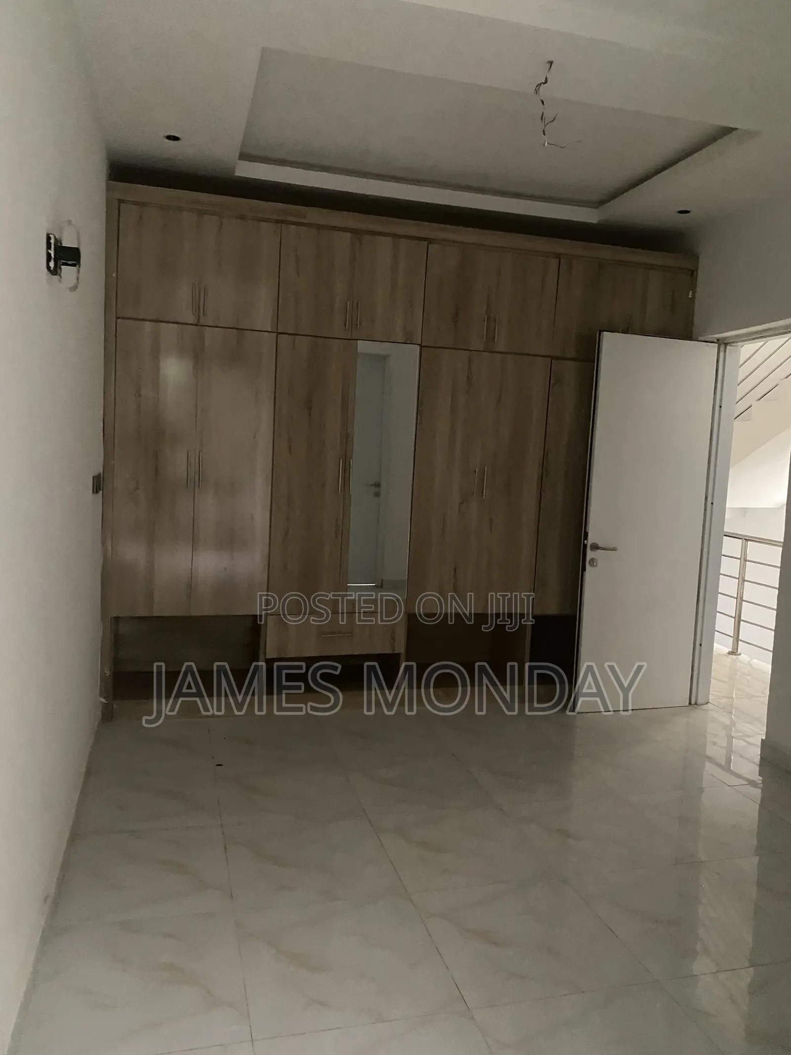 4bdrm Townhouse / Terrace in Estate Craft Ng, Guzape District for rent in Guzape District