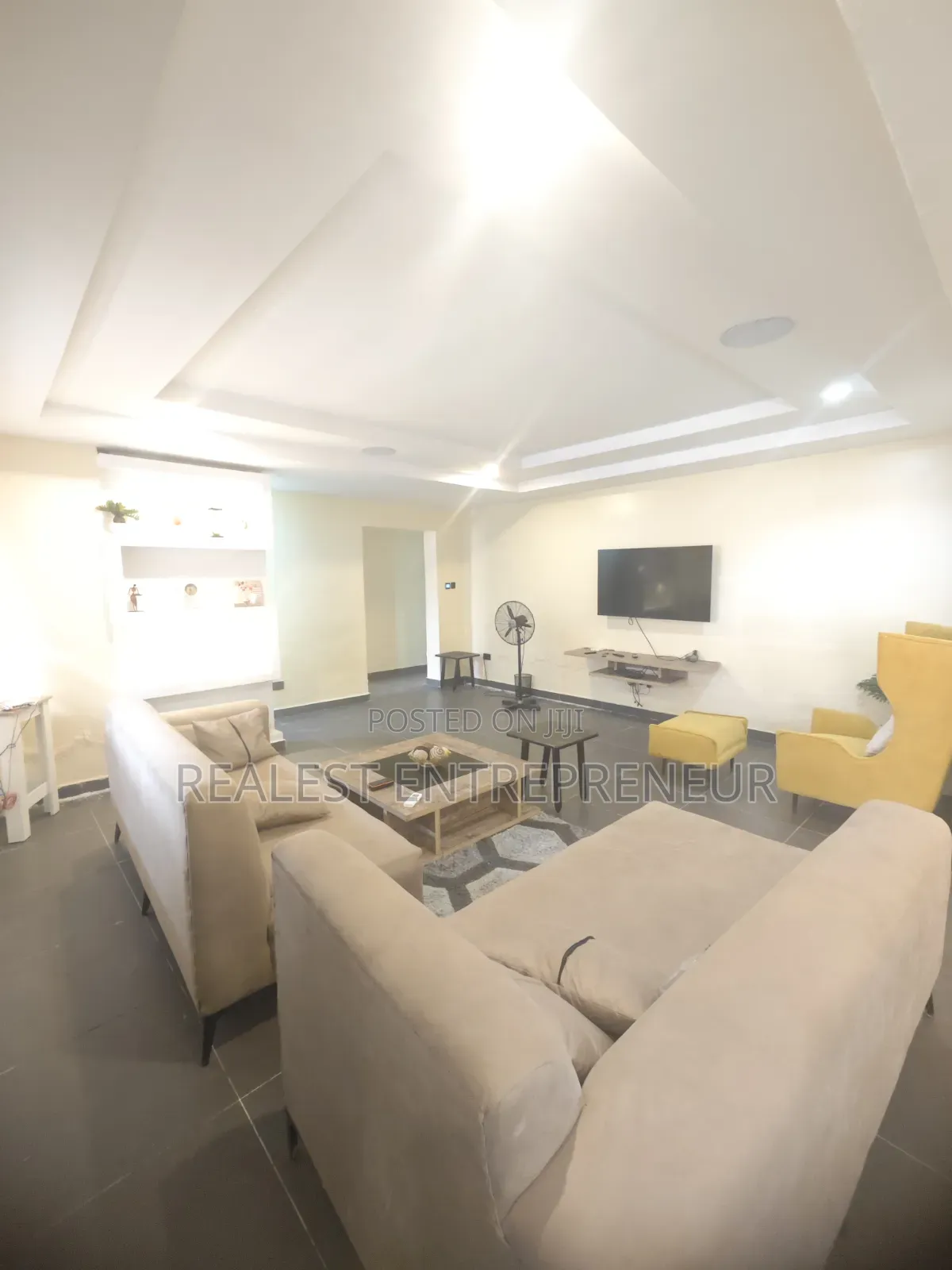 Furnished 3bdrm Block of Flats in Lekki Phase 1 for rent in Lekki Phase 1