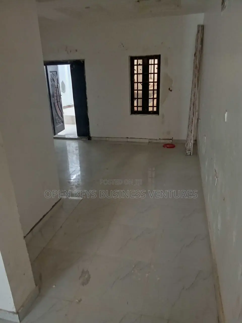Furnished 3bdrm Duplex in Adeyi, Bodija for sale in Bodija