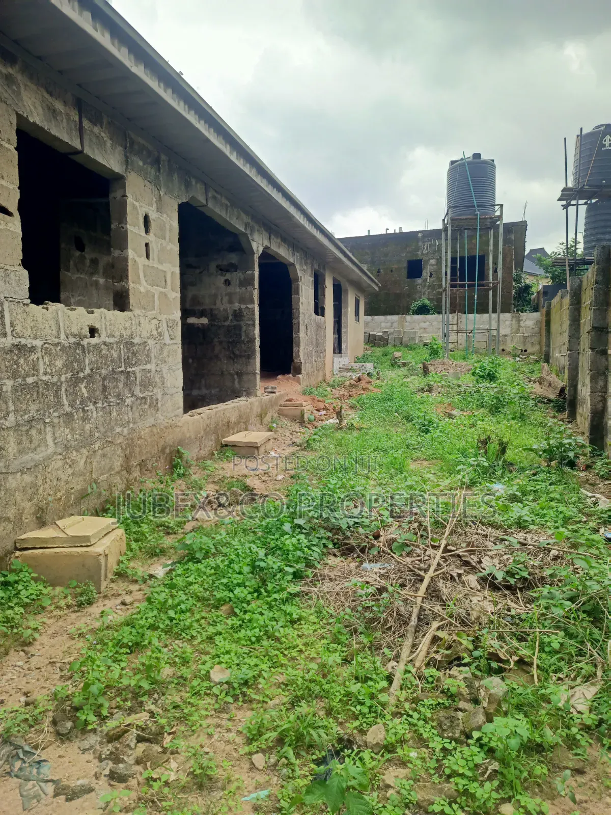 3bdrm Bungalow in Off Ikola Rd Olosun, Ado-Odo/Ota for sale in Ado-Odo/Ota