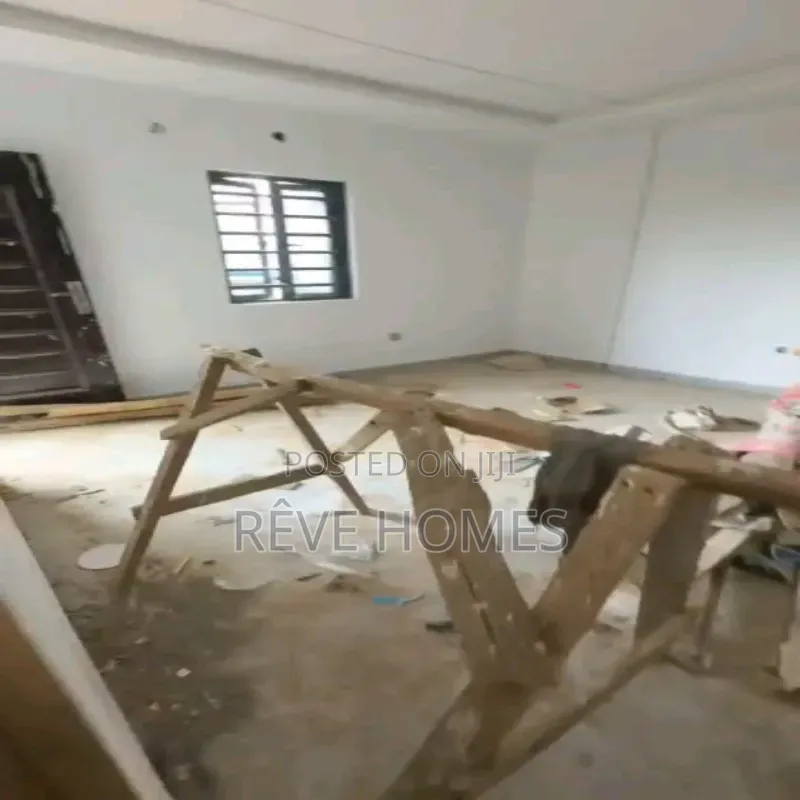Mini Flat in CHallenge / Mushin for rent in CHallenge / Mushin