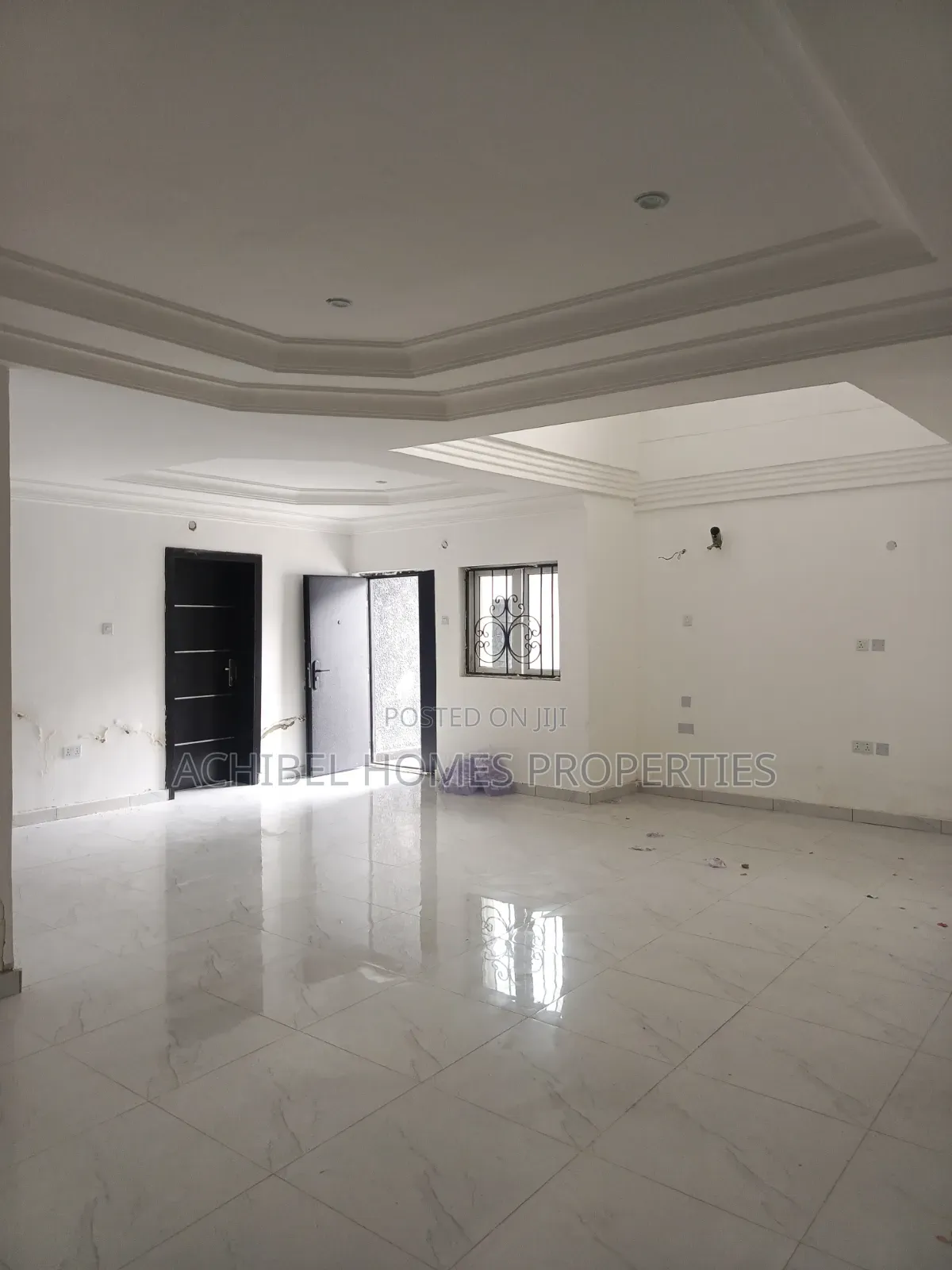 3bdrm Duplex in Lekki Phase 1 for rent in Lekki Phase 1