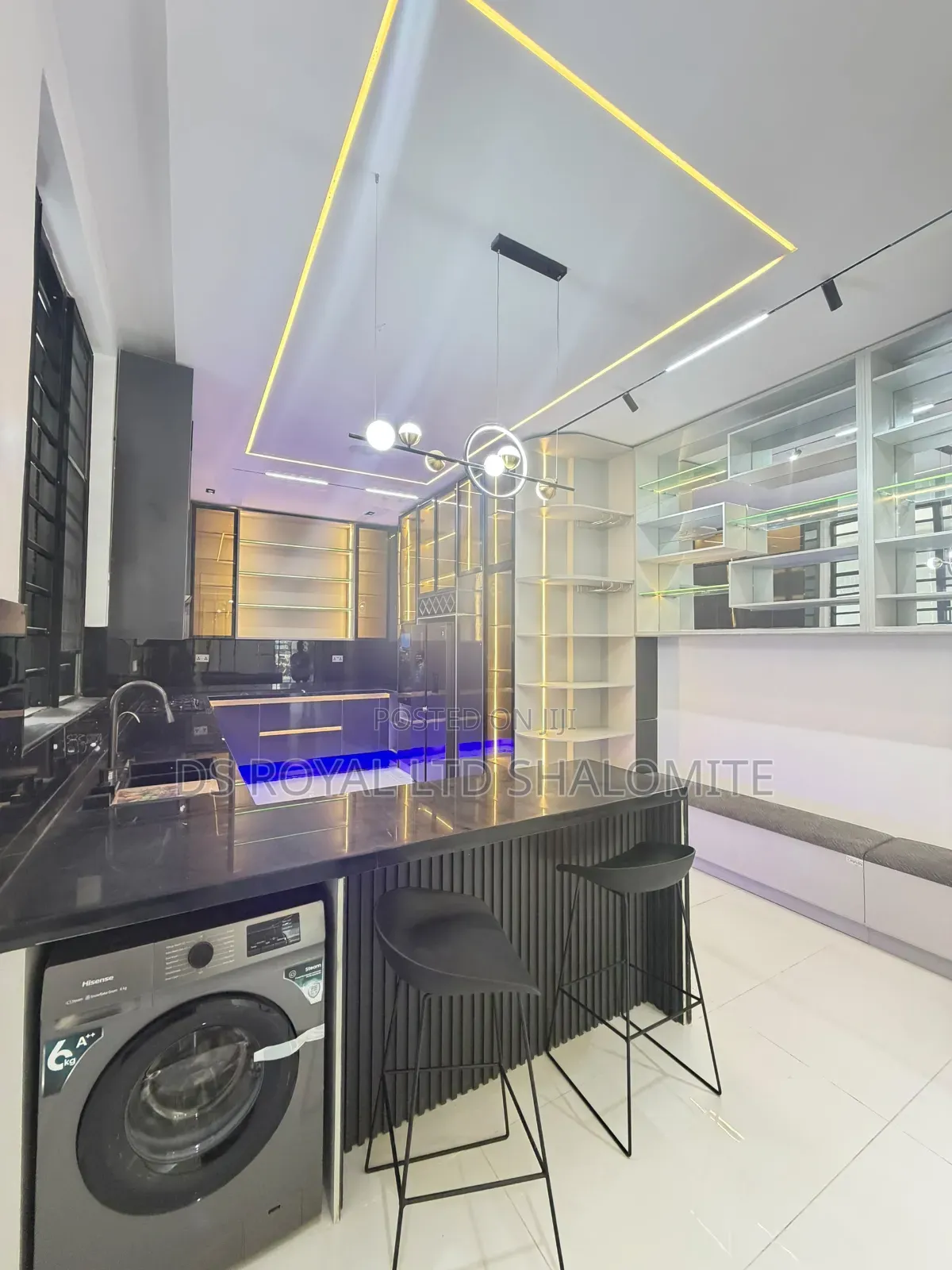 5bdrm Duplex in Lekki Phase 1 for sale in Lekki Phase 1
