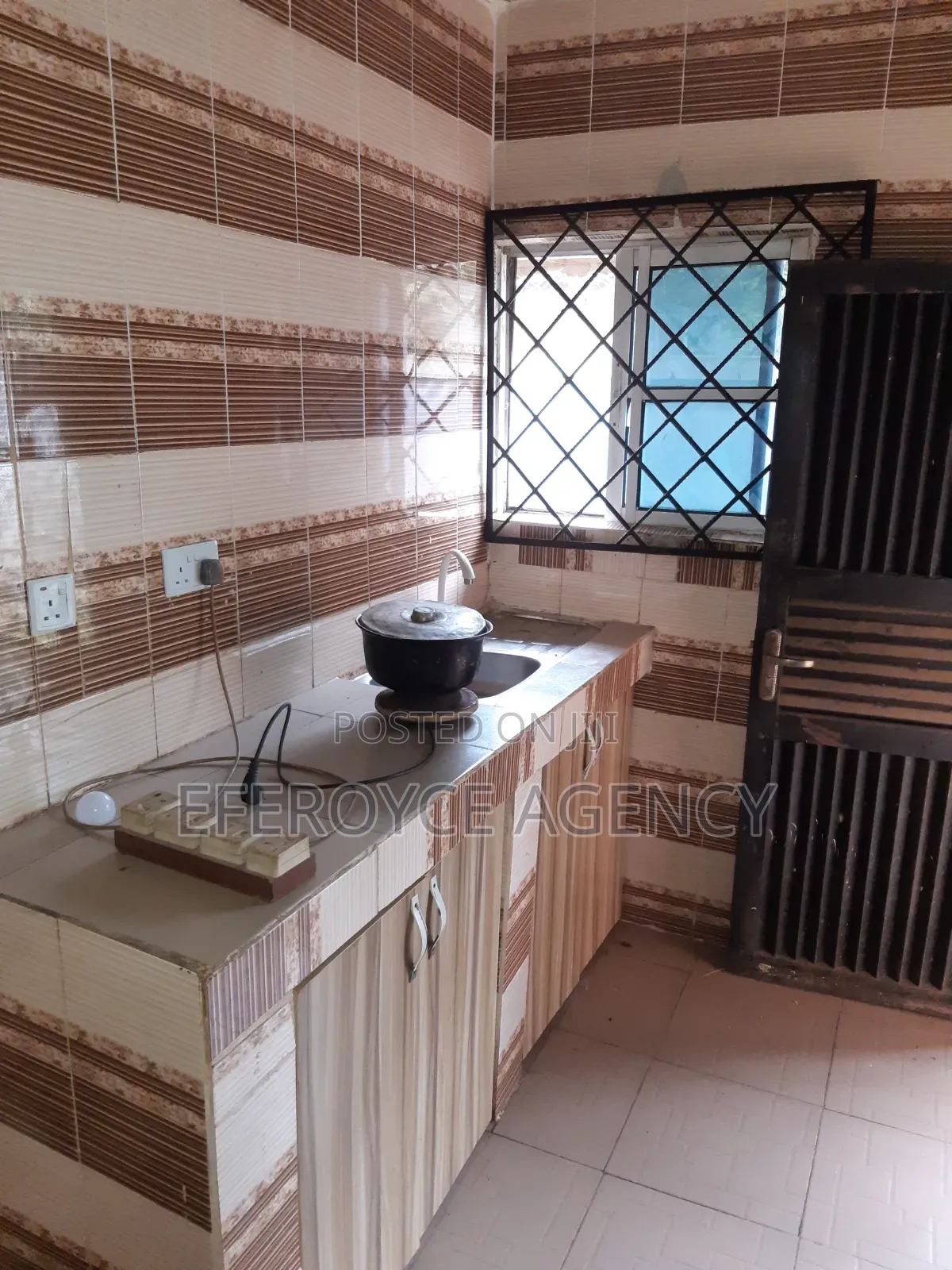 1bdrm Room & Parlour in Agbor Road Bypass, Benin City for rent in Benin City