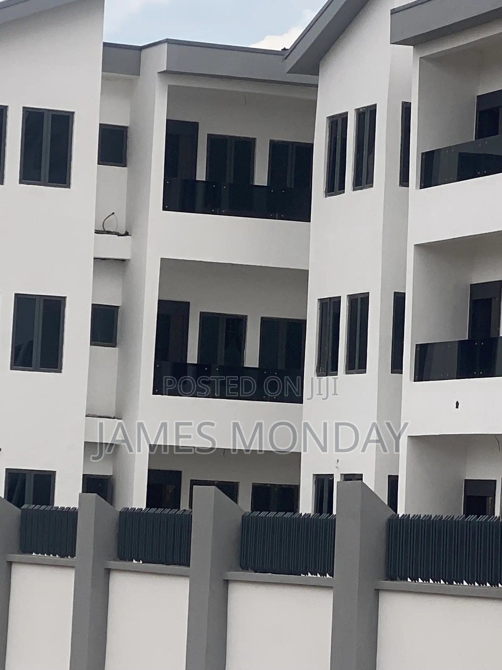 2bdrm Block of Flats in Estate Craft,, Garki 2 for rent in Garki 2