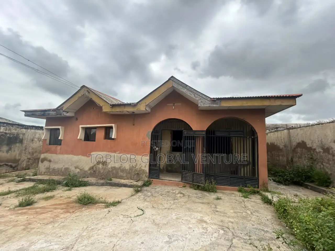 3bdrm Bungalow in Akala Express for sale in Akala Express