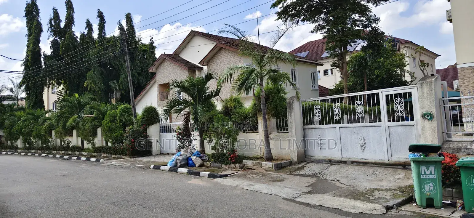 4bdrm Duplex in Gentlefly Global for sale in Wuye