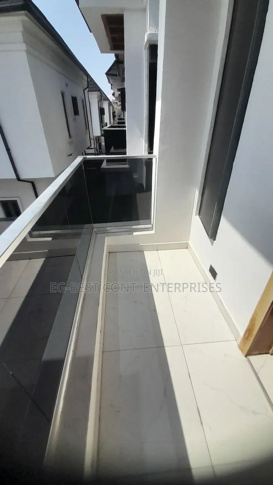 4bdrm Duplex in Royal Pine Estate, Chevron for rent in Chevron