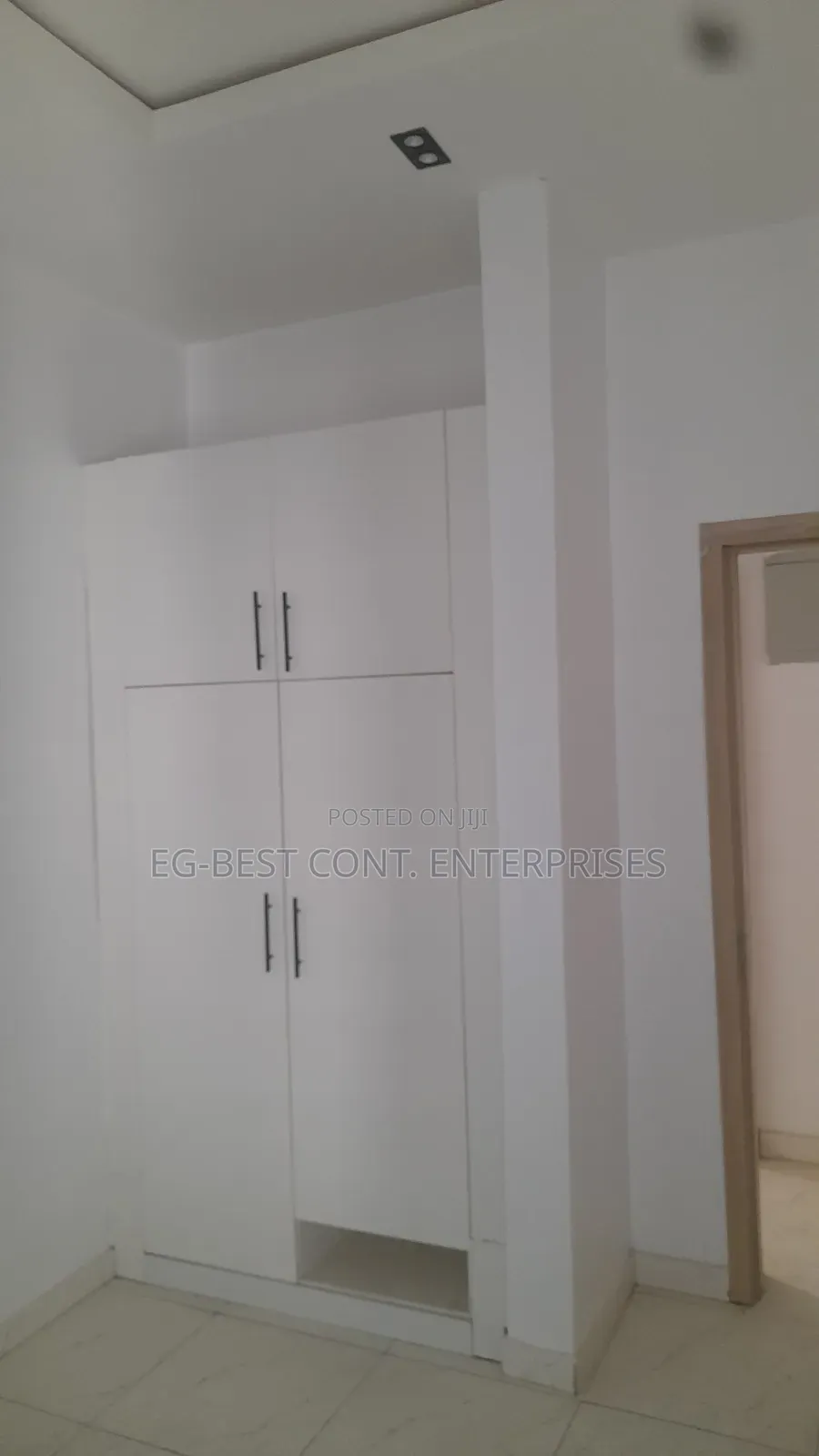 4bdrm Duplex in Royal Pine Estate, Chevron for rent in Chevron
