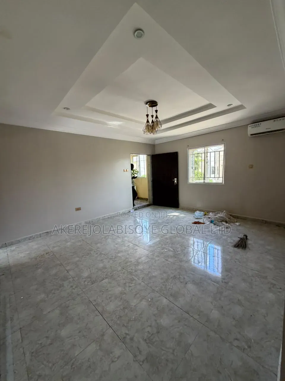 3bdrm Apartment in Lifecamp Abuja for sale in Life Camp