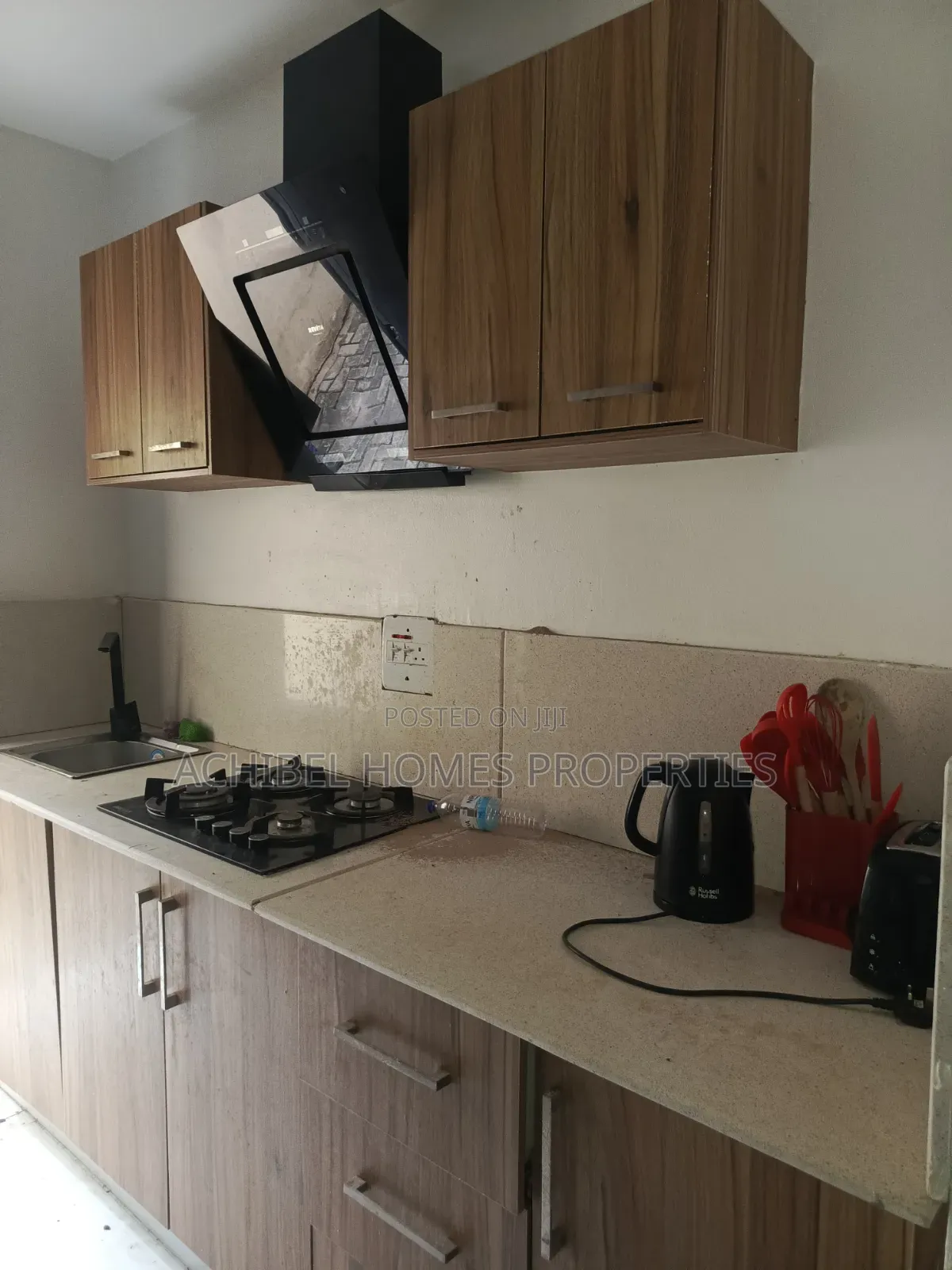 Furnished 1bdrm Block of Flats in Freedom Way, Lekki Phase 1 for rent in Lekki Phase 1