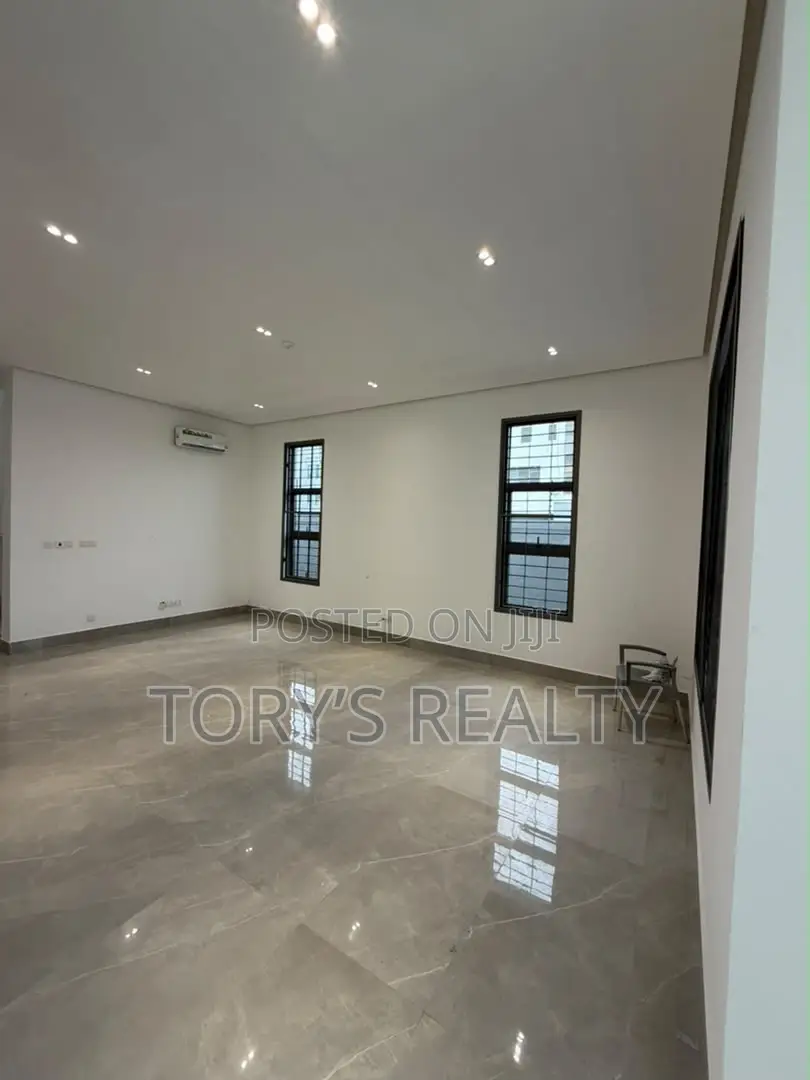 5bdrm Duplex in Ikoyi S.W for sale in Ikoyi S.W