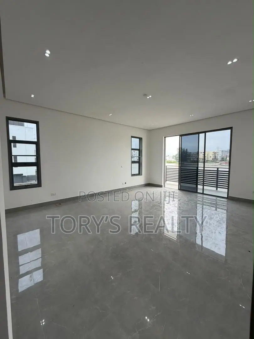 5bdrm Duplex in Ikoyi S.W for sale in Ikoyi S.W