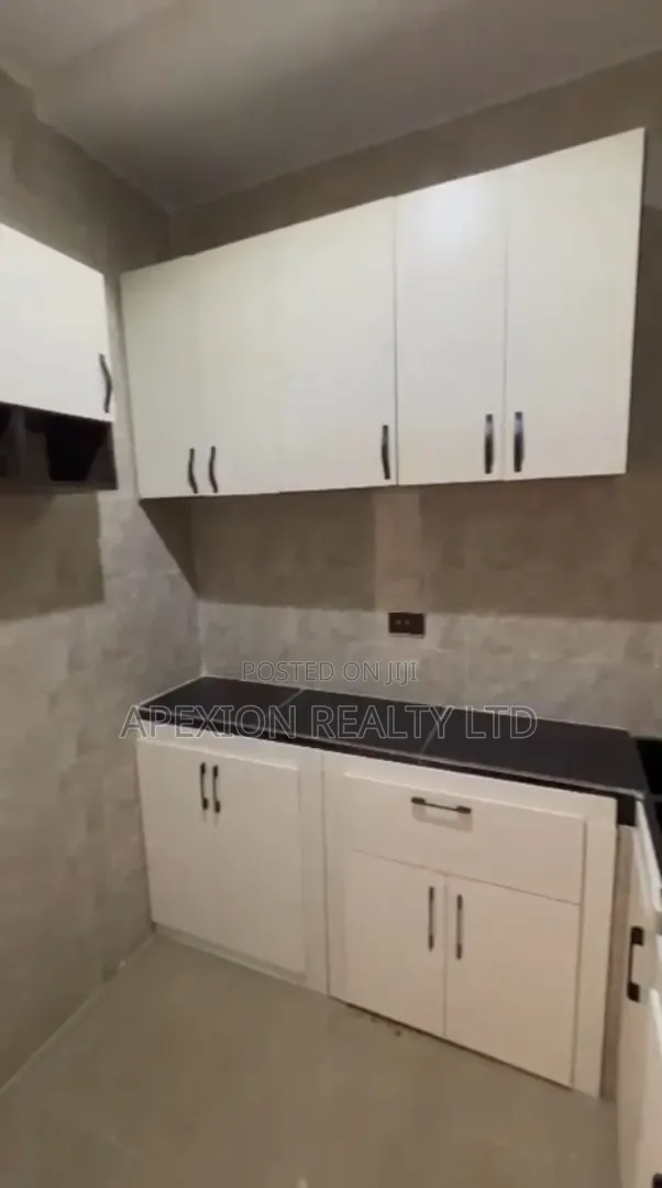 1bdrm Apartment in Woji Estate for rent in Woji