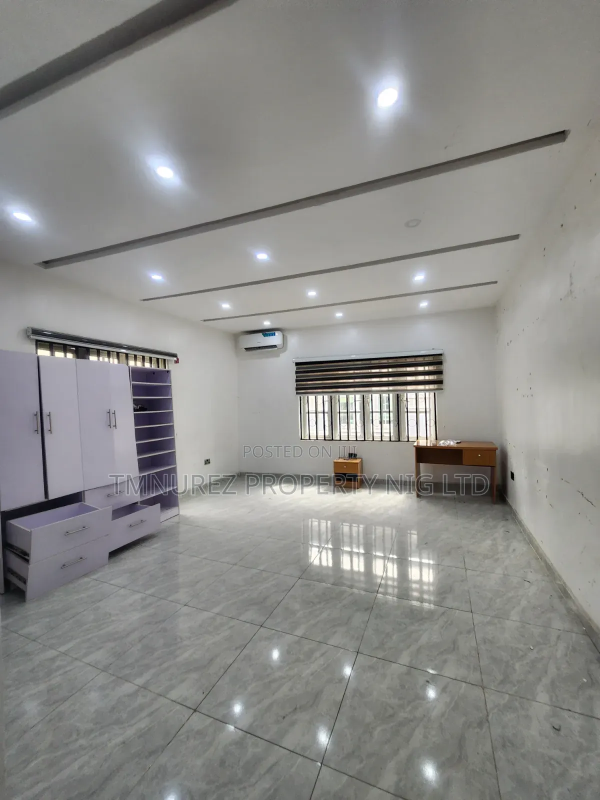 Studio Apartment in Chevron for rent in Chevron
